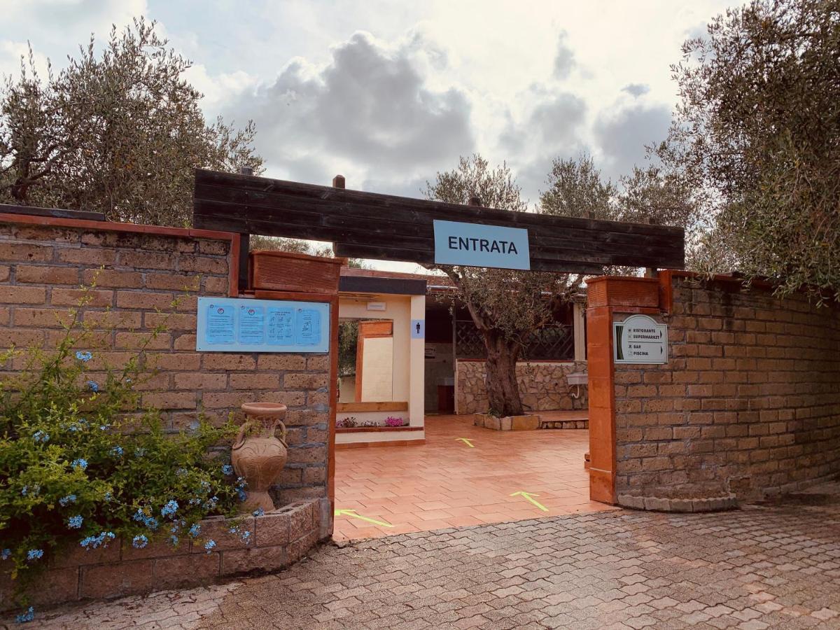 فندق Pigna Felice تالاموني المظهر الخارجي الصورة